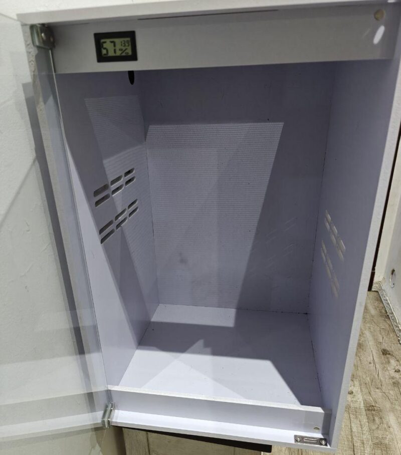 Terrario de PVC vertical de 40x40x60 cm. Con termómetro y cerradura metálica - Imagen 3